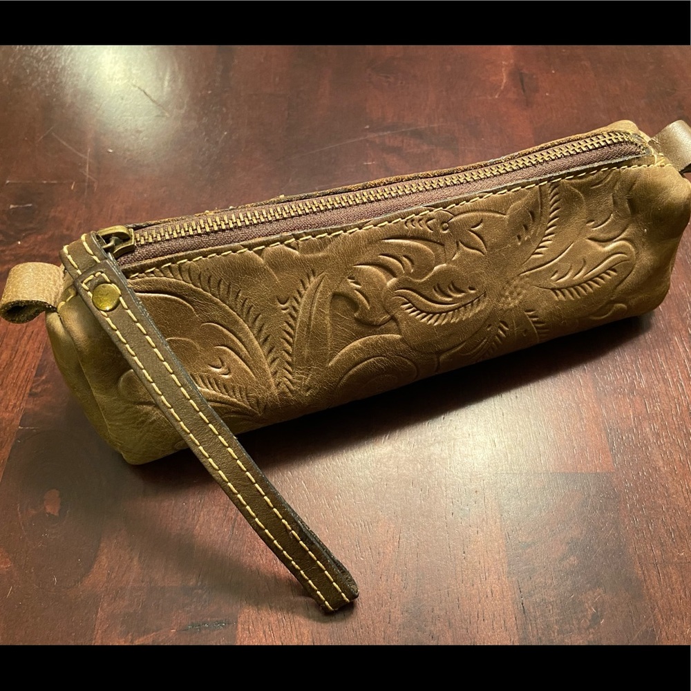 Patrica Nash Isla Oblong Case endless uses!